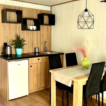 Resort Eden - Domki, Pokoje, Apartamenty Jastrzębia Góra Eksteriør bilde