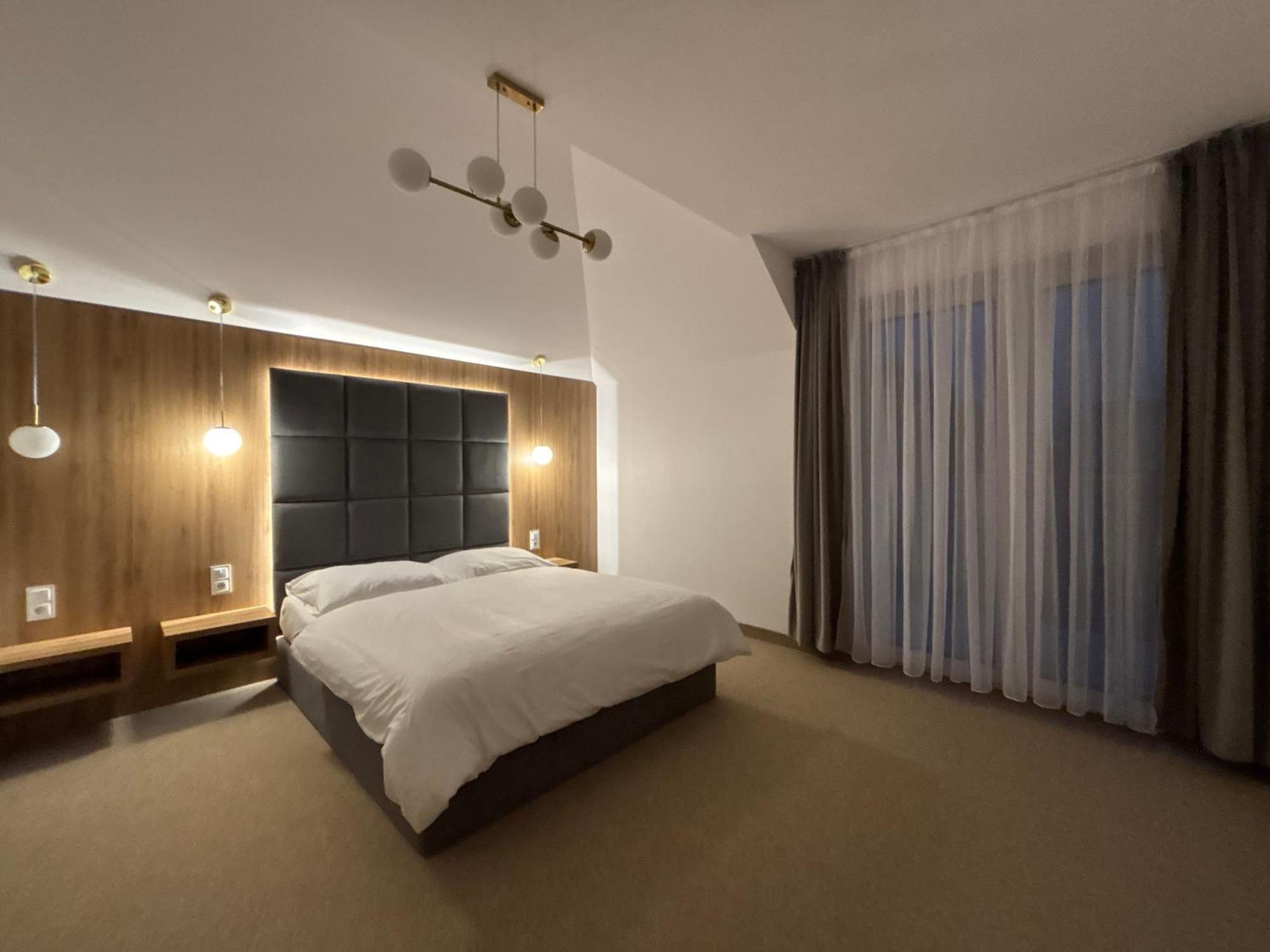 Resort Eden - Domki, Pokoje, Apartamenty Jastrzębia Góra Eksteriør bilde