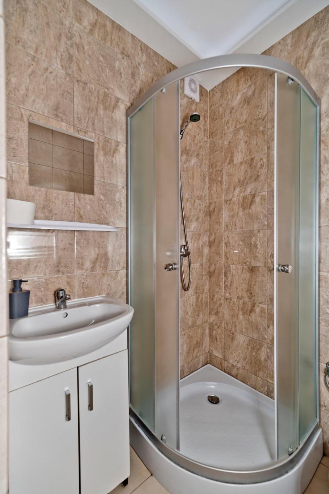 Resort Eden - Domki, Pokoje, Apartamenty Jastrzębia Góra Eksteriør bilde