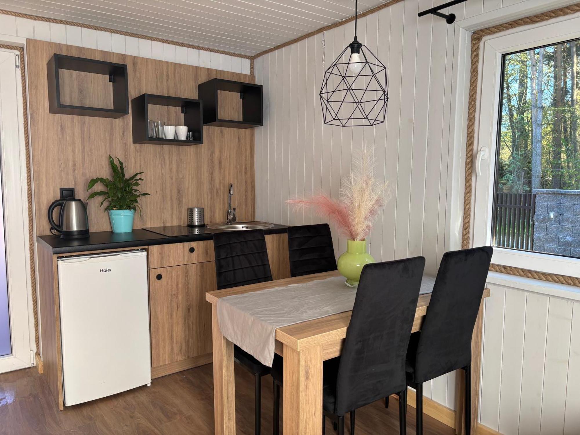 Resort Eden - Domki, Pokoje, Apartamenty Jastrzębia Góra Eksteriør bilde
